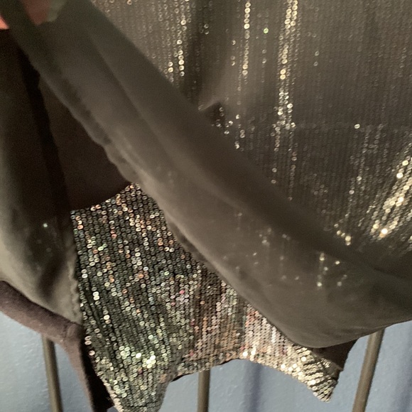 Studio Y short sleeve top - Picture 2 of 4